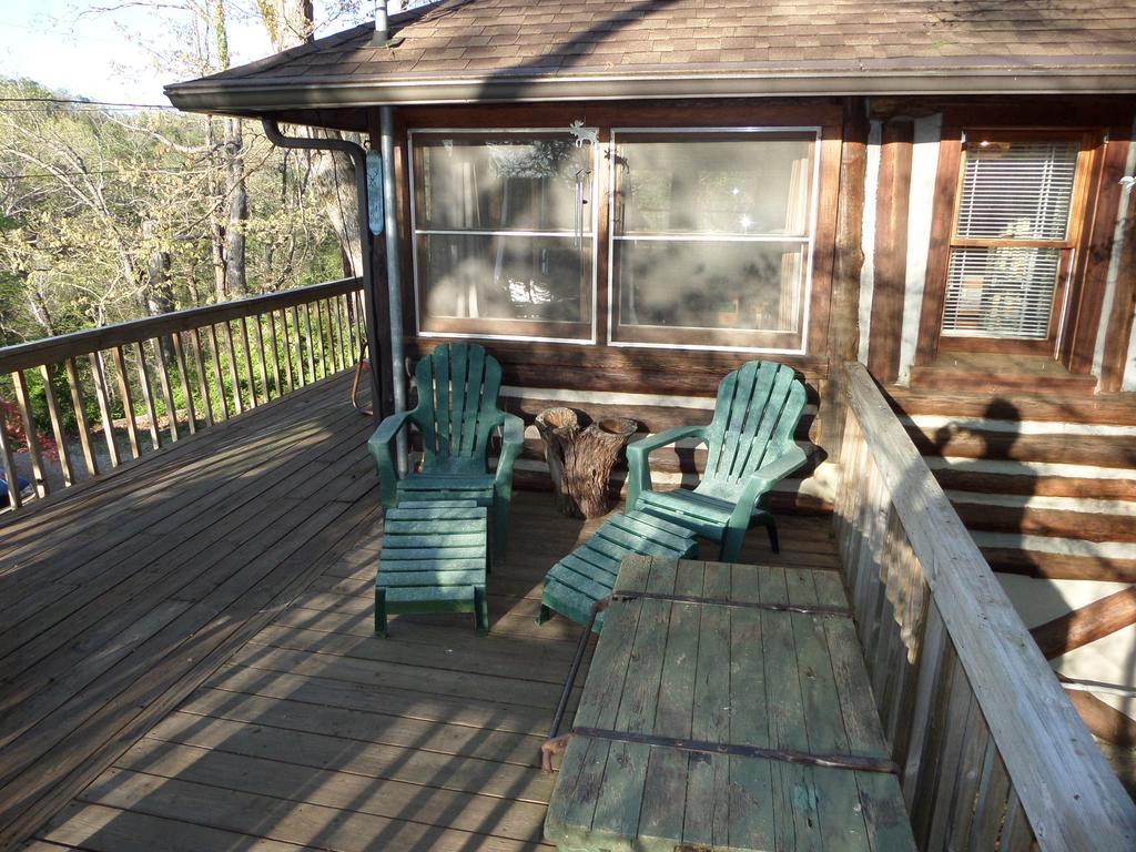 הוילה יוריקה ספרינגס Lake Lucerne Treehouse מראה חיצוני תמונה